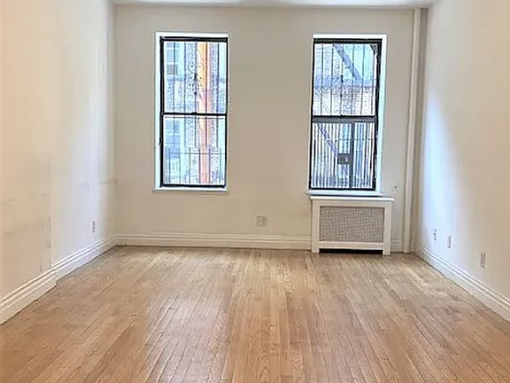 2nd image of 206 E 34th St APT 5C