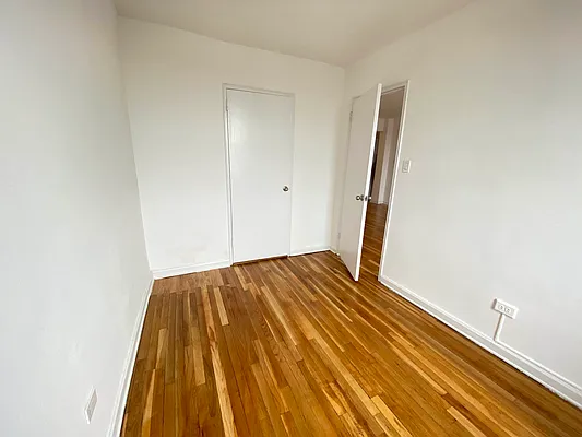 Sold by Diamond Real, Inc. | media 6
