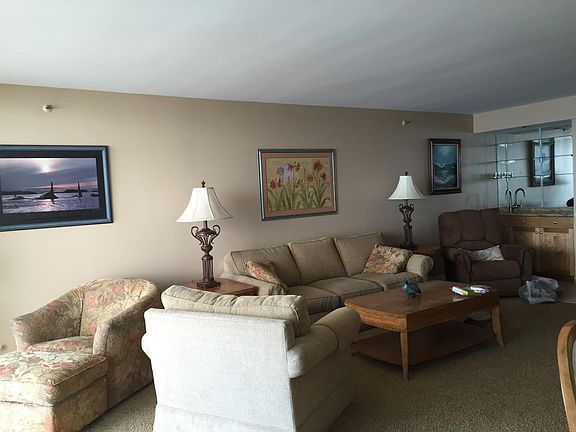 3rd image of 1780 Avenida Del Mundo #Penthouse 02