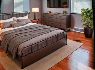 532 Riddle Crest Ln, Cincinnati, OH 45220