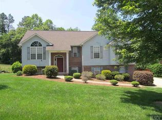 2995 Peachtree Street Ext, Claremont, NC 28610
