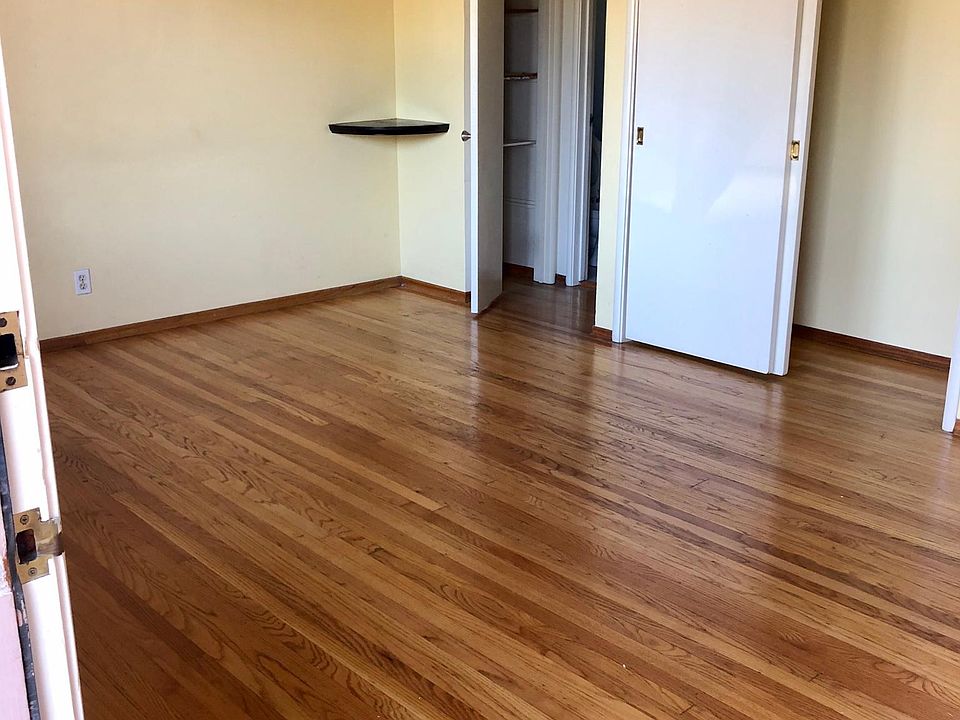 1st image of 556 El Camino Real APT 6