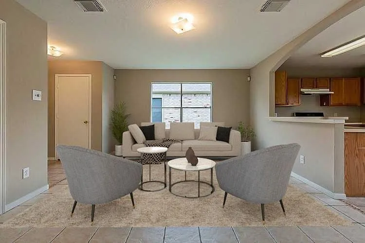 7143 Chickory Woods Ln — Photo 2
