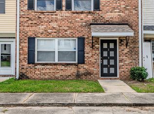 209 Myrtlewood Cir, Jacksonville, NC 28546
