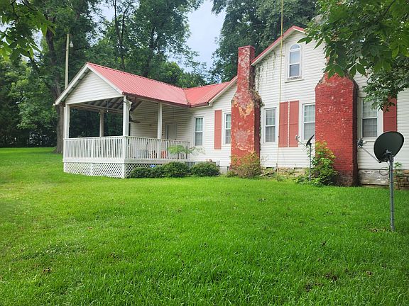 2nd image of 410 Zebulon St