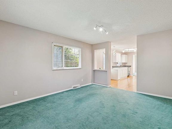 5th image of 415 N 51st Ave SW
