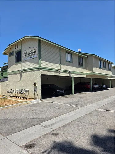 1819 Keith St Photo 1