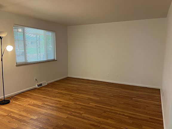 4th image of 5365 King Ct #5365