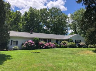 91 Conrad Rd, New Canaan, CT 06840