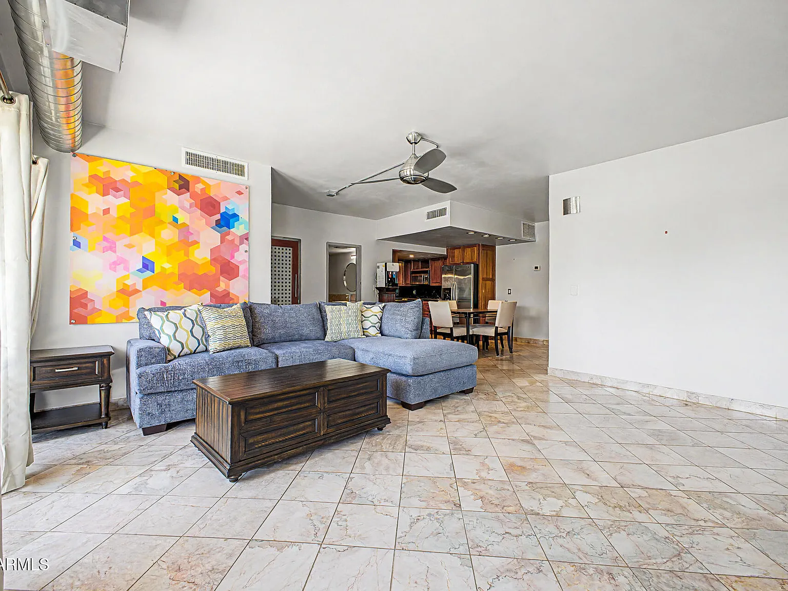 2 bed, 1.0 bath, 880 sqft, $2,300 — Photo 3