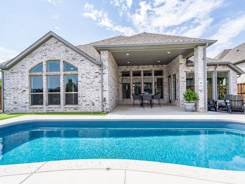 1st image of 4000 Scout Ln