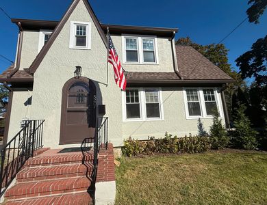 520 Savoy Street, Bridgeport, CT, 06606