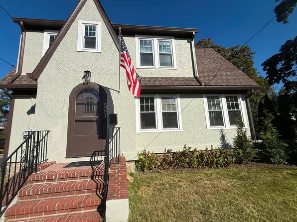 520 Savoy Street, Bridgeport, CT 06606