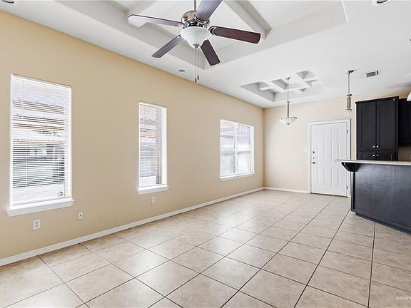 3rd image of 3605 S Fairmont Ave APT D