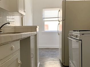 1621 N Mariposa Ave #100, Los Angeles, CA 90027