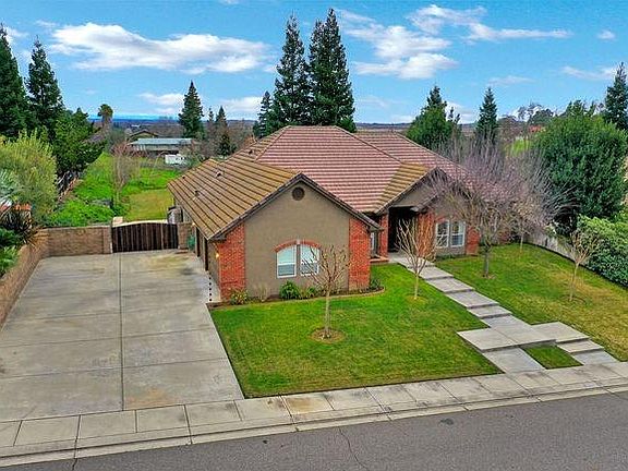 2nd image of 9924 Country Oak Ct