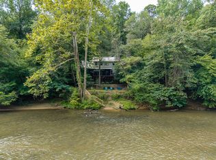 550 Navaho Way, Ellijay, GA 30540