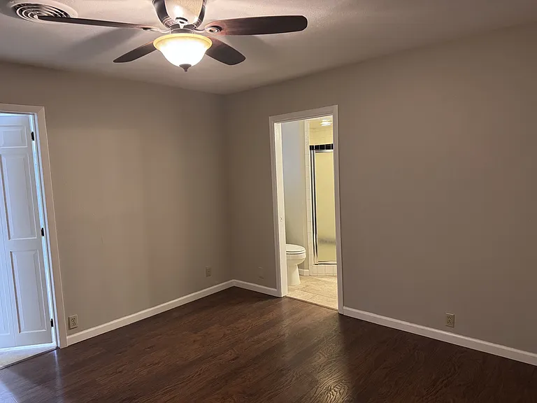 2118 Westbrook Ave — Photo 20