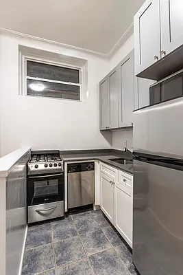 Rented by Brown Harris Stevens | media 5
