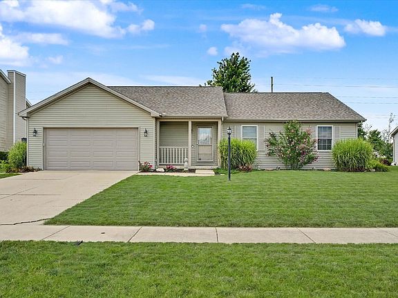 2nd image of 609 N Glover Ct