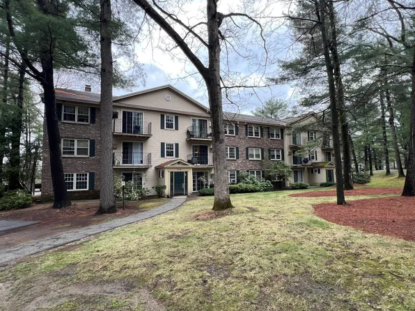 5 Autumn Leaf Drive #16, Nashua, NH 03060
