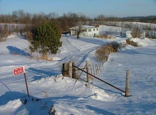 N1090 Pfaff Rd, Mauston, WI 53948