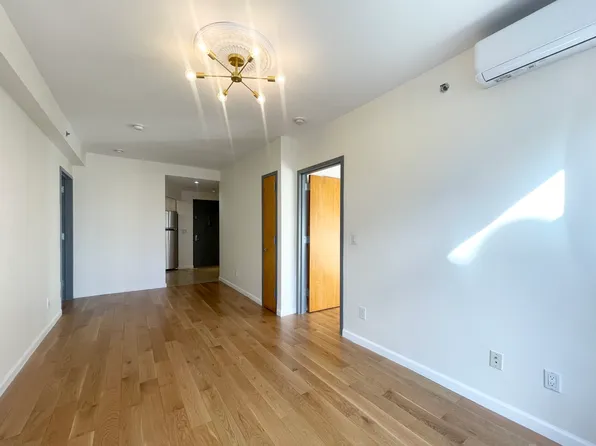 95-08 65th Road image 5 of 21