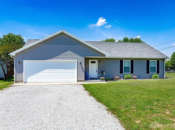 587 Skodborg Dr, Eaton, OH 45320