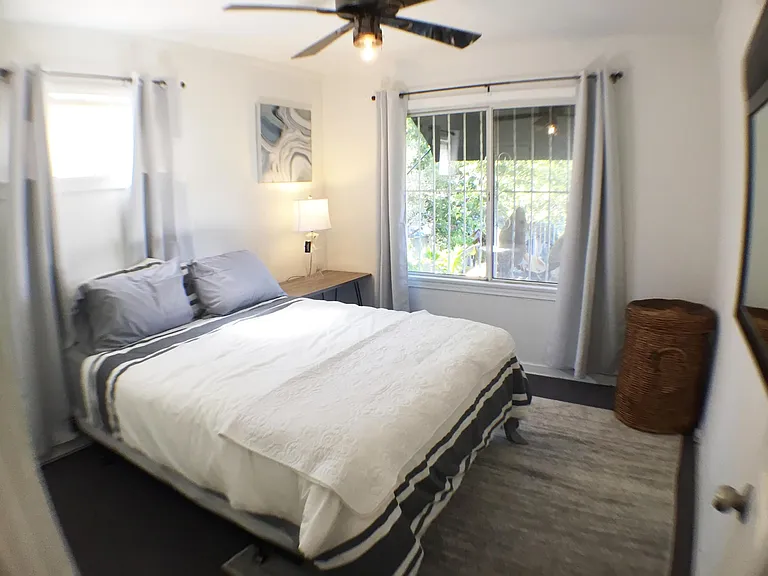 636 W Buckthorn St — Photo 3