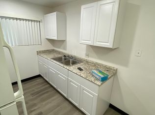 4776 E Clay Ave APT O, Fresno, CA 93702