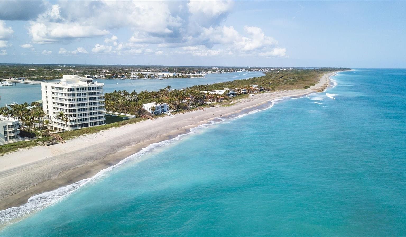 19950 Beach Rd APT 4S, Jupiter, FL 33469 | MLS #A11745169