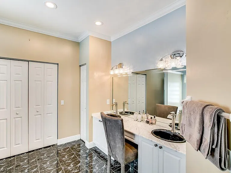 3690 Old Lighthouse Cir — Photo 16