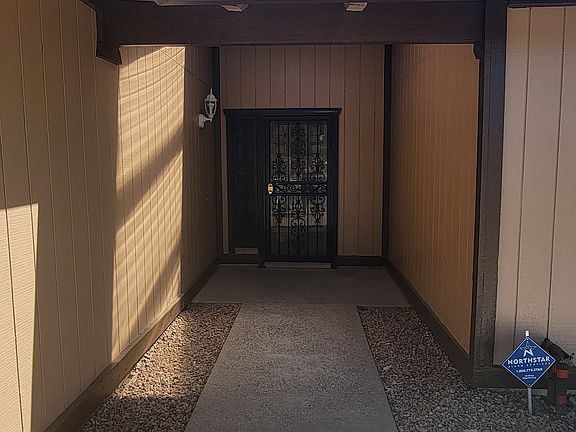 4th image of 8996 Alderson Ave