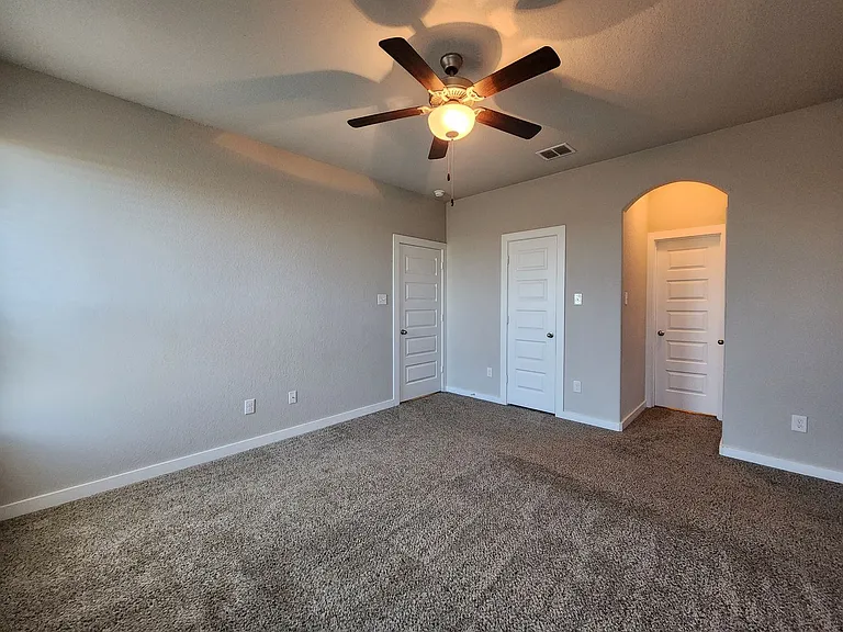 367 Creekside Curv — Photo 18