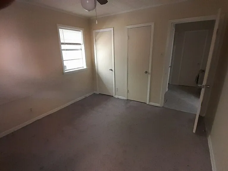 1111 W California Ave — Photo 3