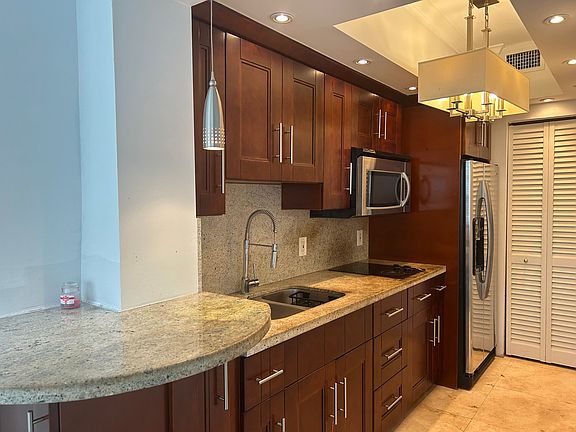 5th image of 357 Santander Ave #W