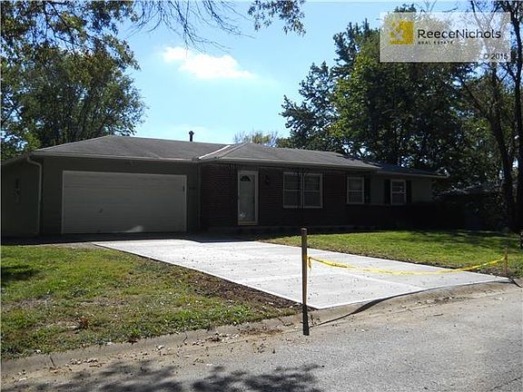 3rd image of 7303 Greeley Ave