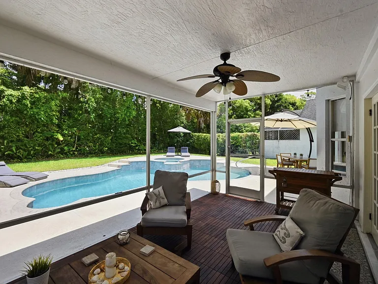 15073 Oak Chase Ct — Photo 17