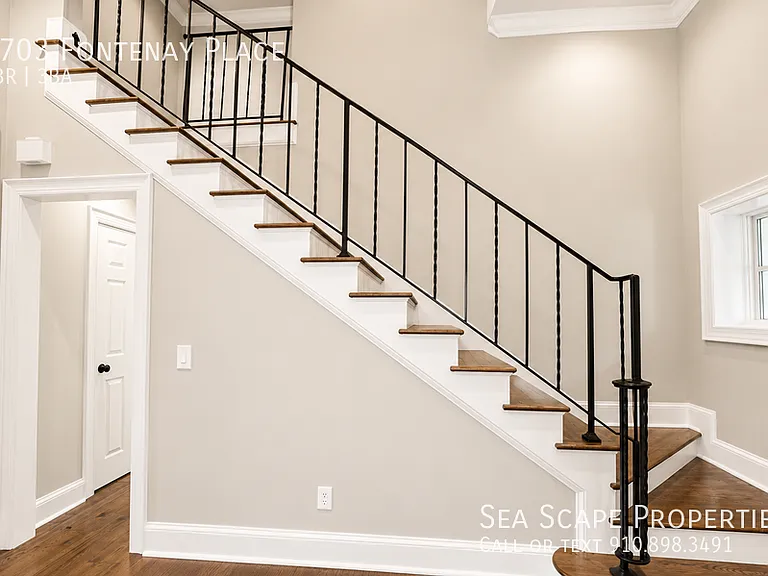 1703 Fontenay Pl — Photo 21