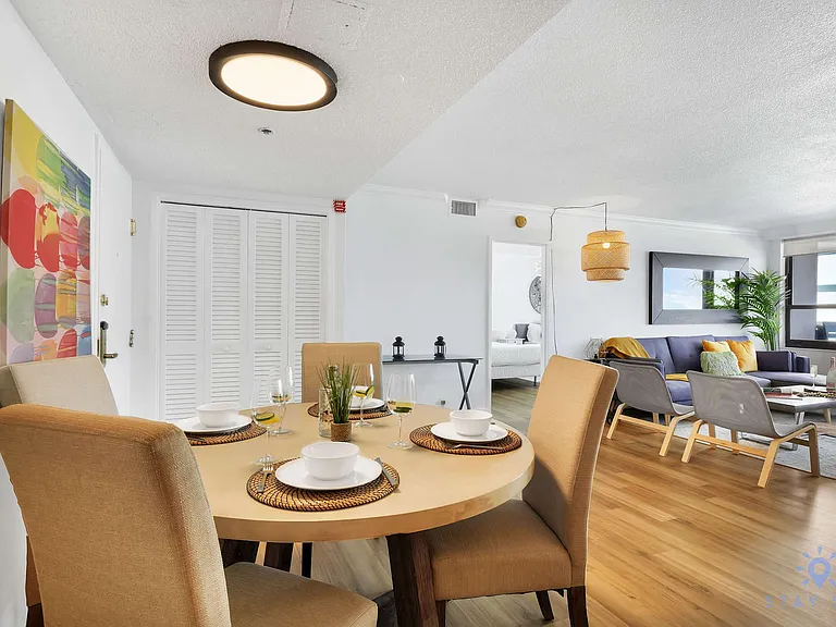 5225 Collins Ave #ID1227482P — Photo 8