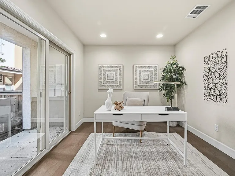 375 Santa Diana Ter — Photo 16