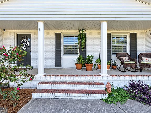 3rd image of 1234 Old Dalton Rd