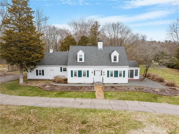 3225 Diamond Hill Rd, Cumberland, RI 02864