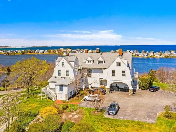 646 Jerusalem Rd APT 7, Cohasset, MA 02025