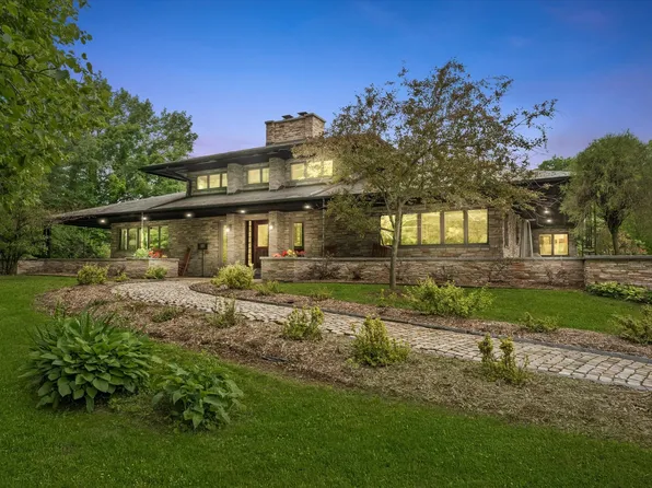 24964 S Klemme Rd, Crete, IL 60417