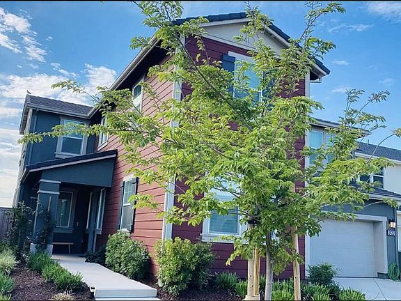 2nd image of 2420 Iverstone St