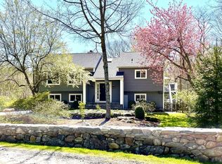 1 Jingle Ln, Bedford, NY 10506