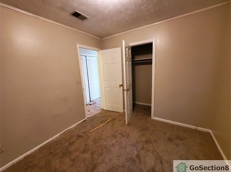 2nd image of 3629 Mansfield Ln