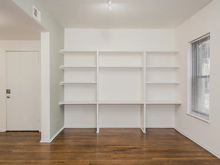 3450 N Elaine Pl #2 — Photo 4