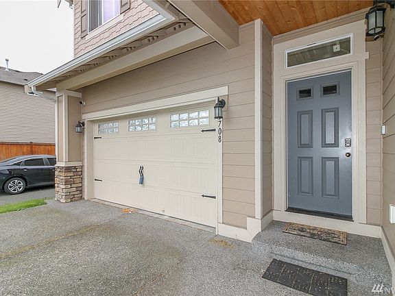 2nd image of 3708 181st St E